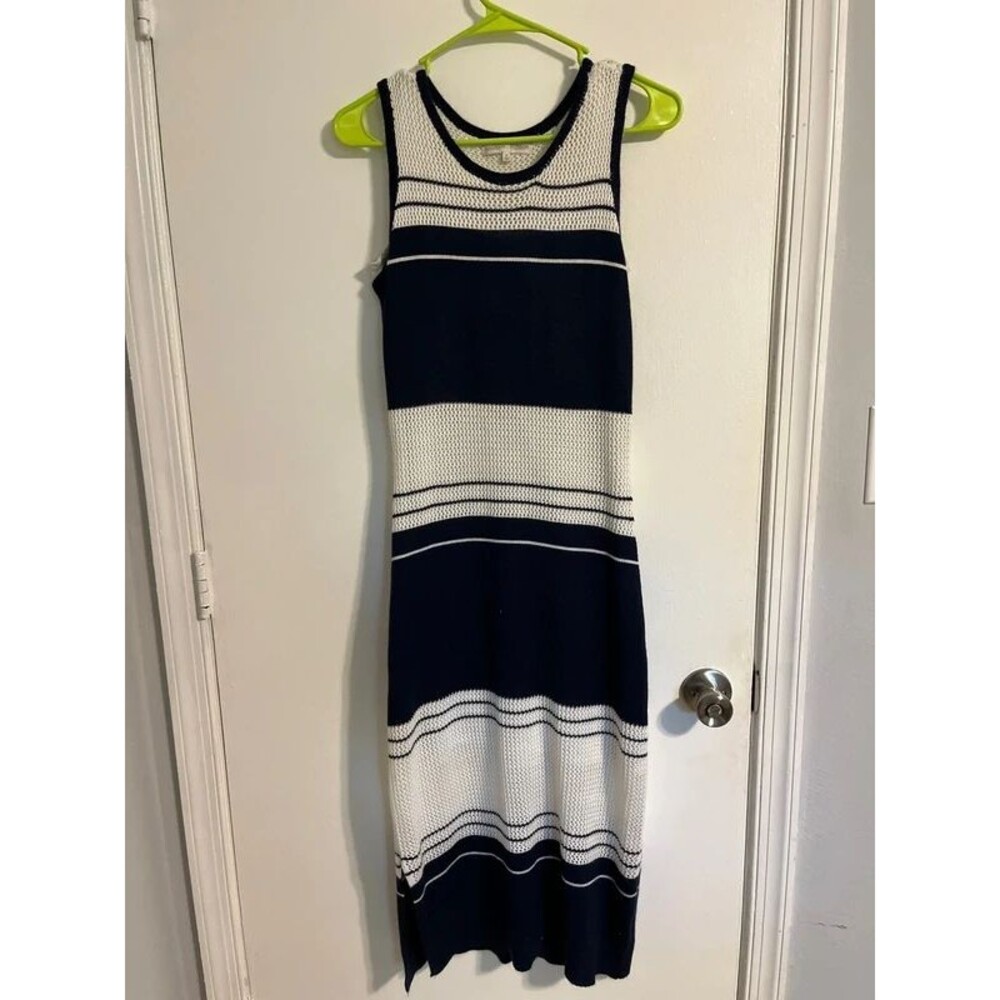 Madison & Hudson Knit dress size medium